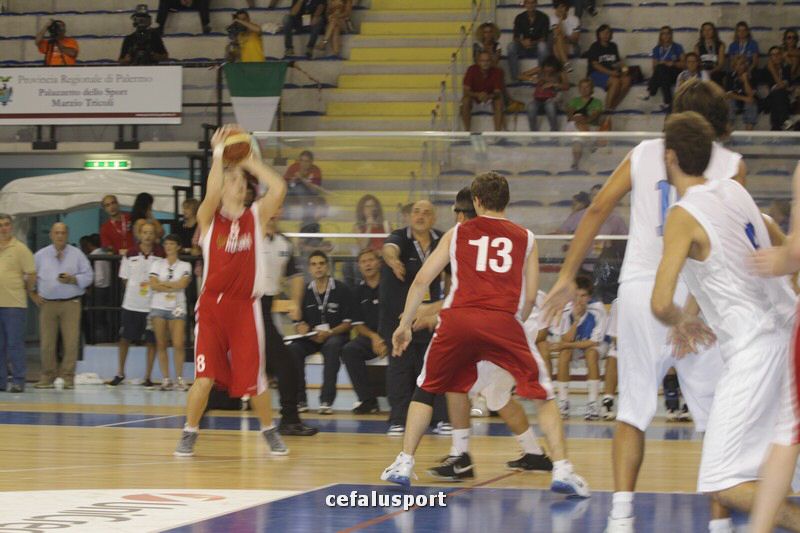 110915 sport 417_tn.jpg